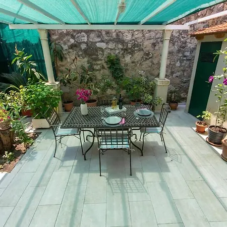 Sweet With Terrace Apartment Dubrovnik