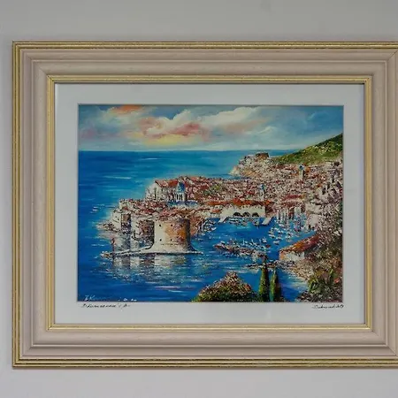 Sweet With Terrace Apartment *