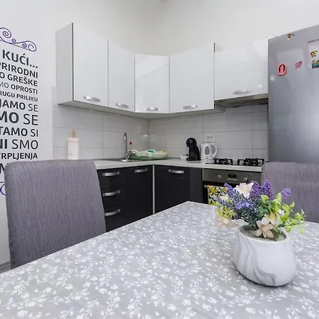 Sweet With Terrace Apartamento Dubrovnik